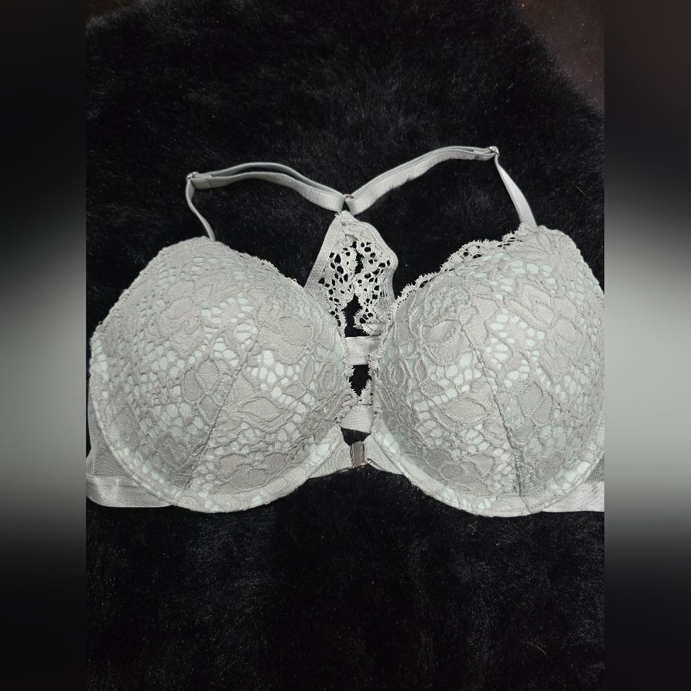 Victoria's Secret Very Sexy Push-Up Lace Bra Mint Green 32D New